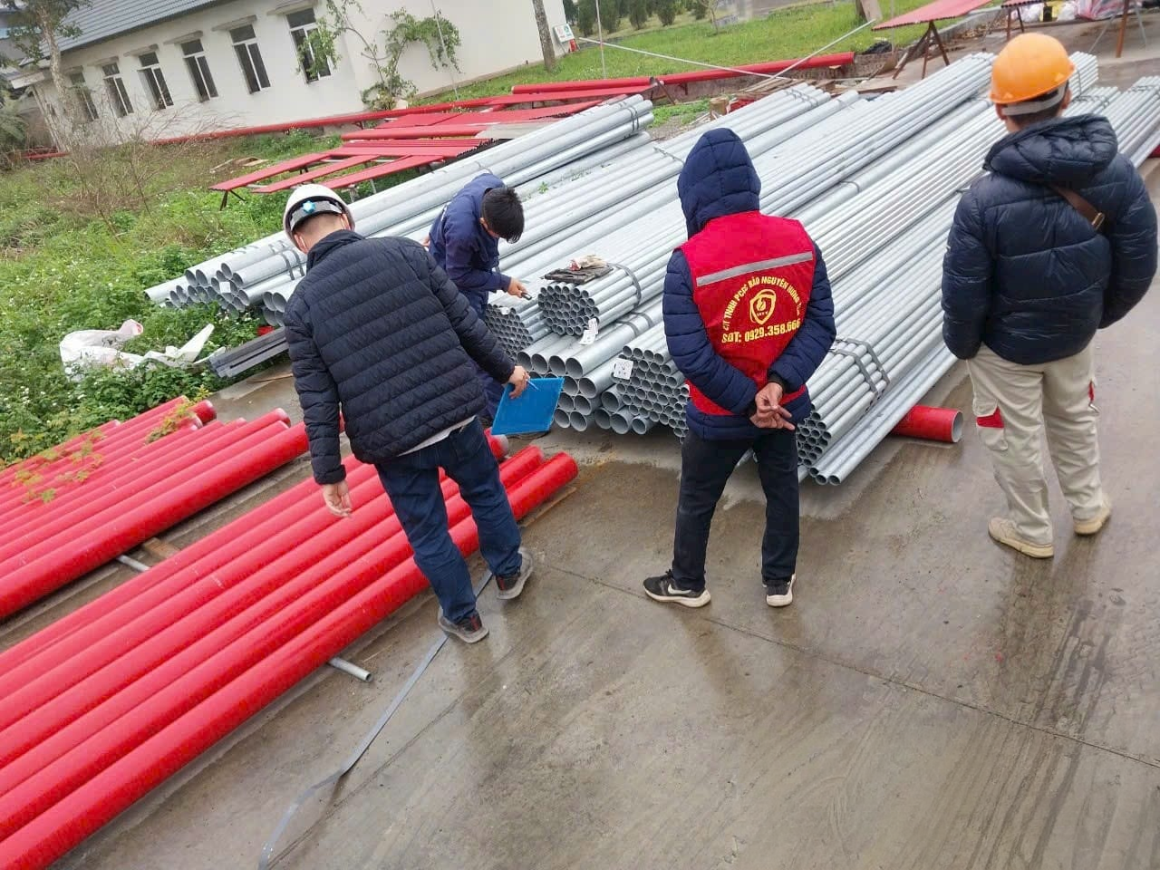 Thép Bách Việt mở rộng kho bãi, nâng cao năng lực phục vụ khách hàng